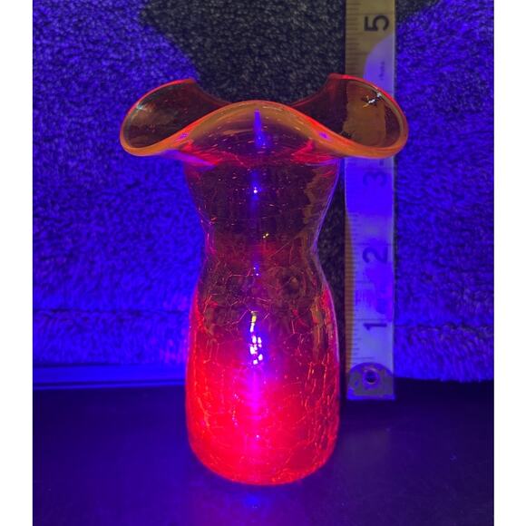 UV Reactive 1950s Small Vase Art Glass Amber Orange MCM Hand Blown - Picture 2 of 8